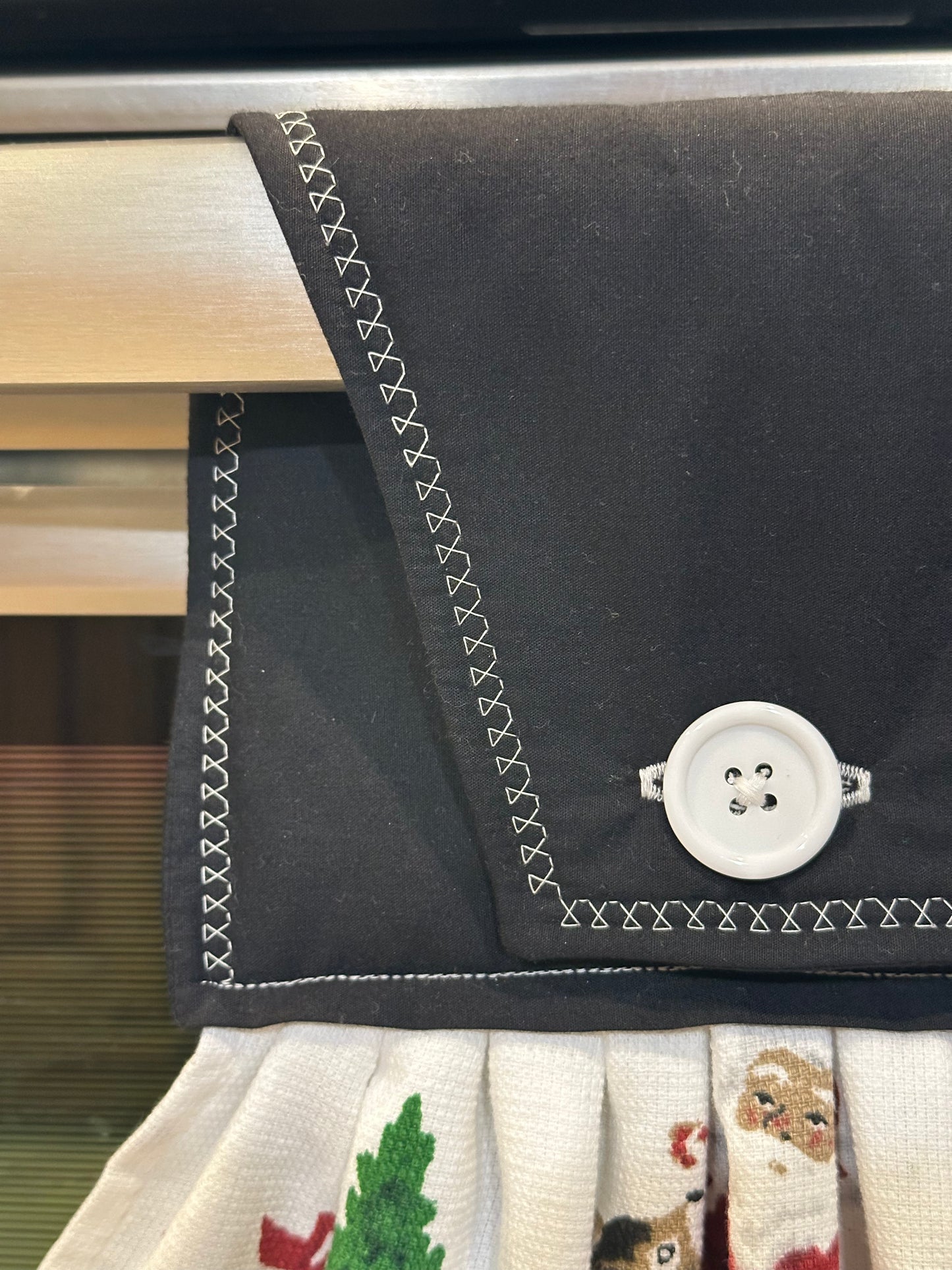 90’s Christmas Towel