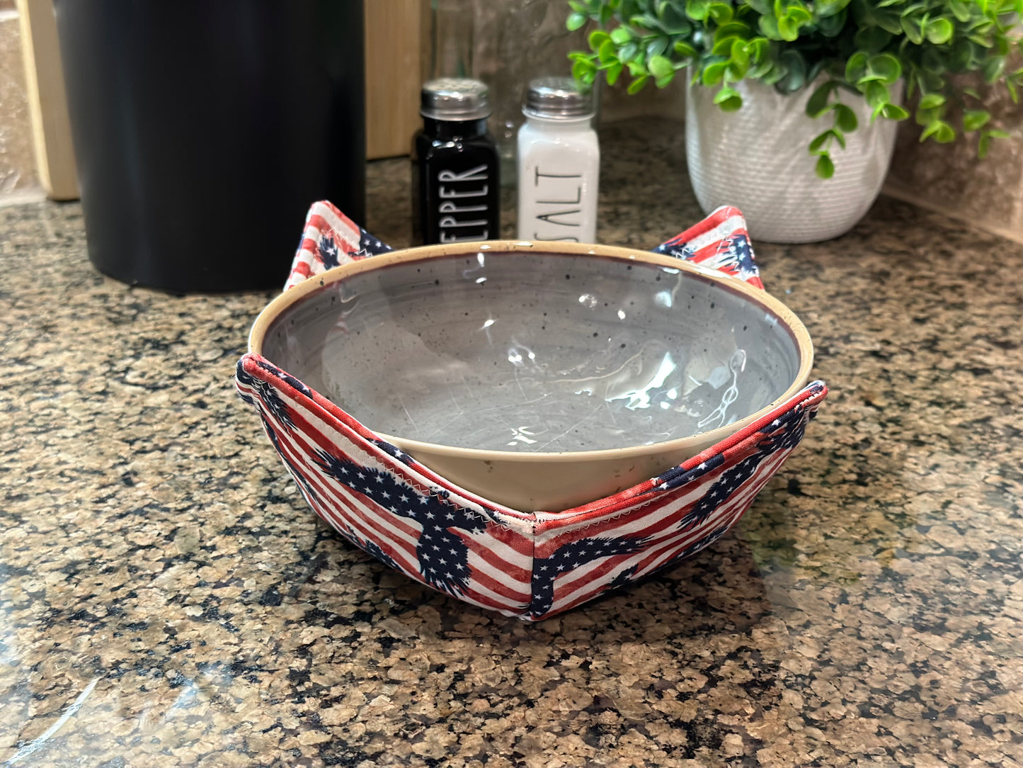 American Eagles Microwave Bowl Cozy