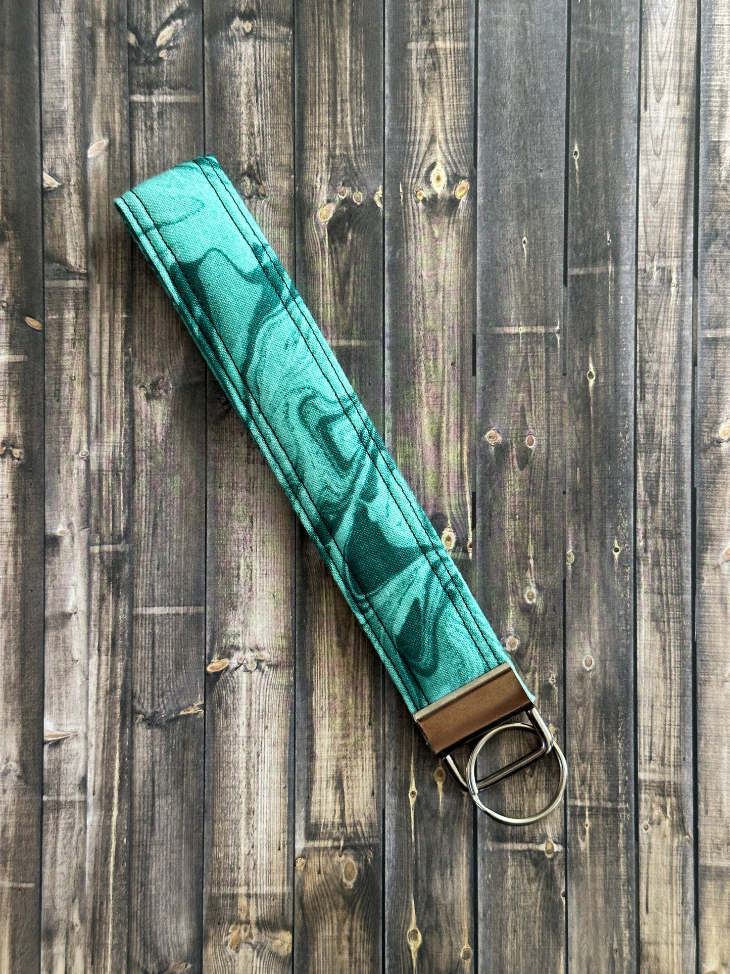 Green Marble Wristlet