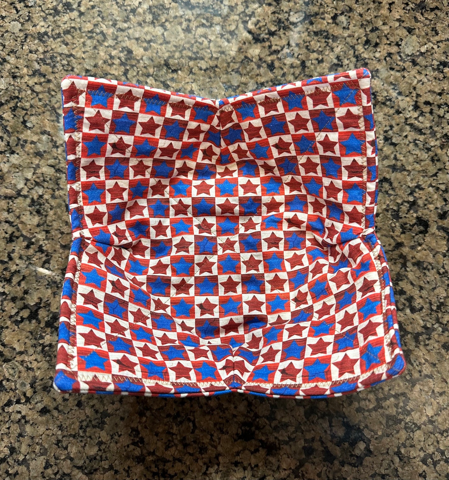 Checkered Stars Microwave Bowl Cozy