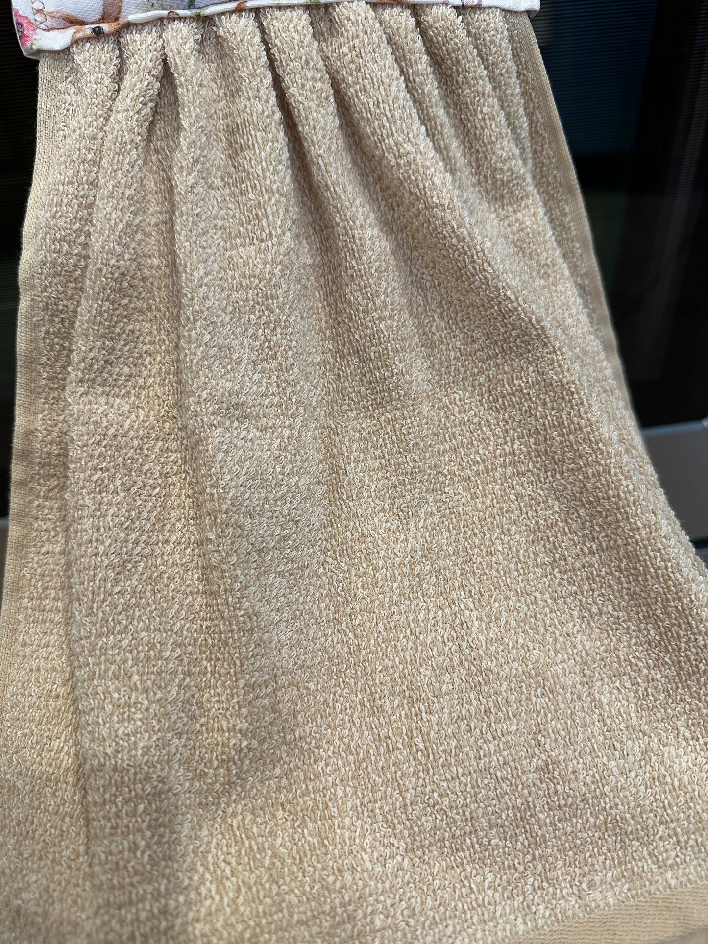 Dwarf Rabbit + Flowers Beige Towel