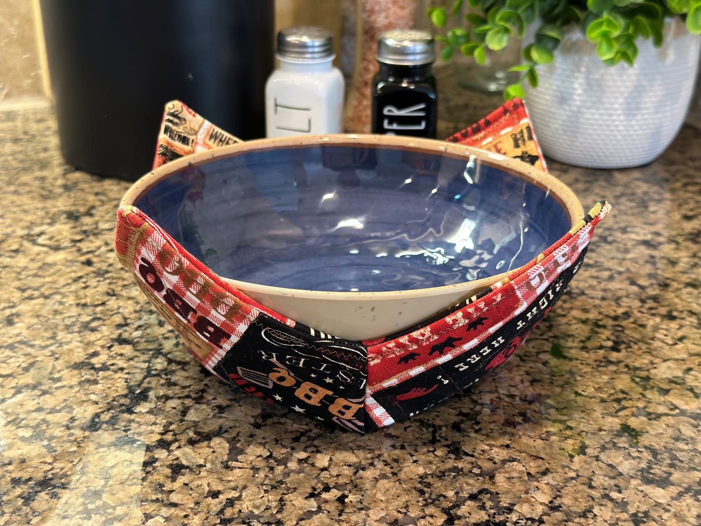 Backyard BBQ Microwave Bowl Cozy