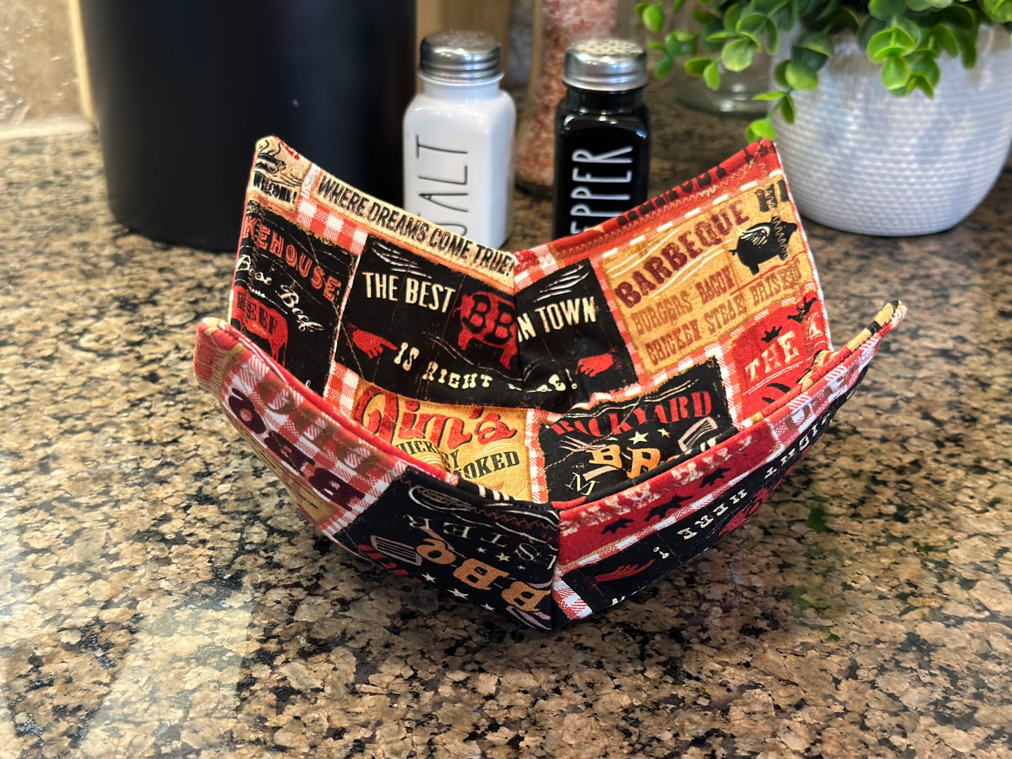 Backyard BBQ Microwave Bowl Cozy