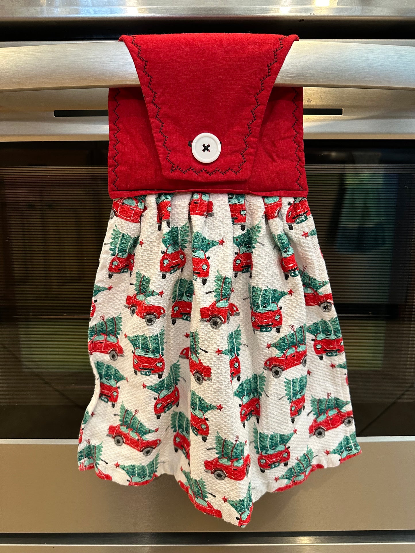 Red Car & Tree Towel