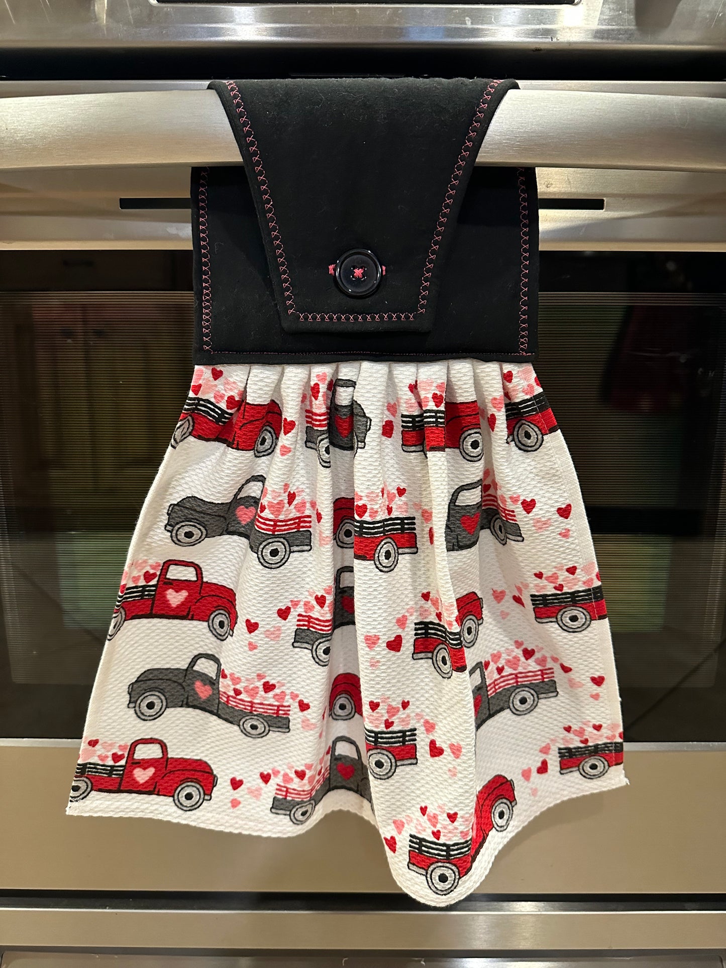 Truck-n-Love (black) Towel