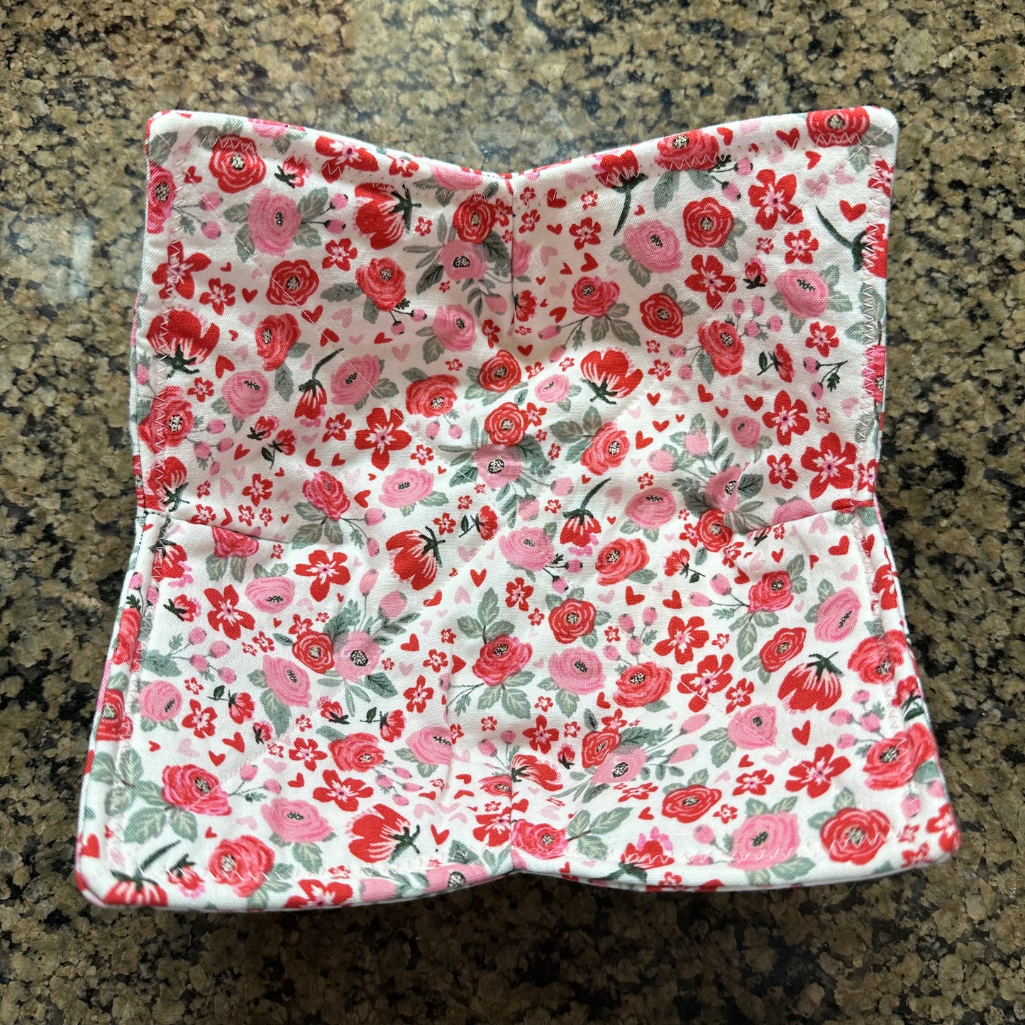 Roses + Hearts Microwave Bowl Cozy