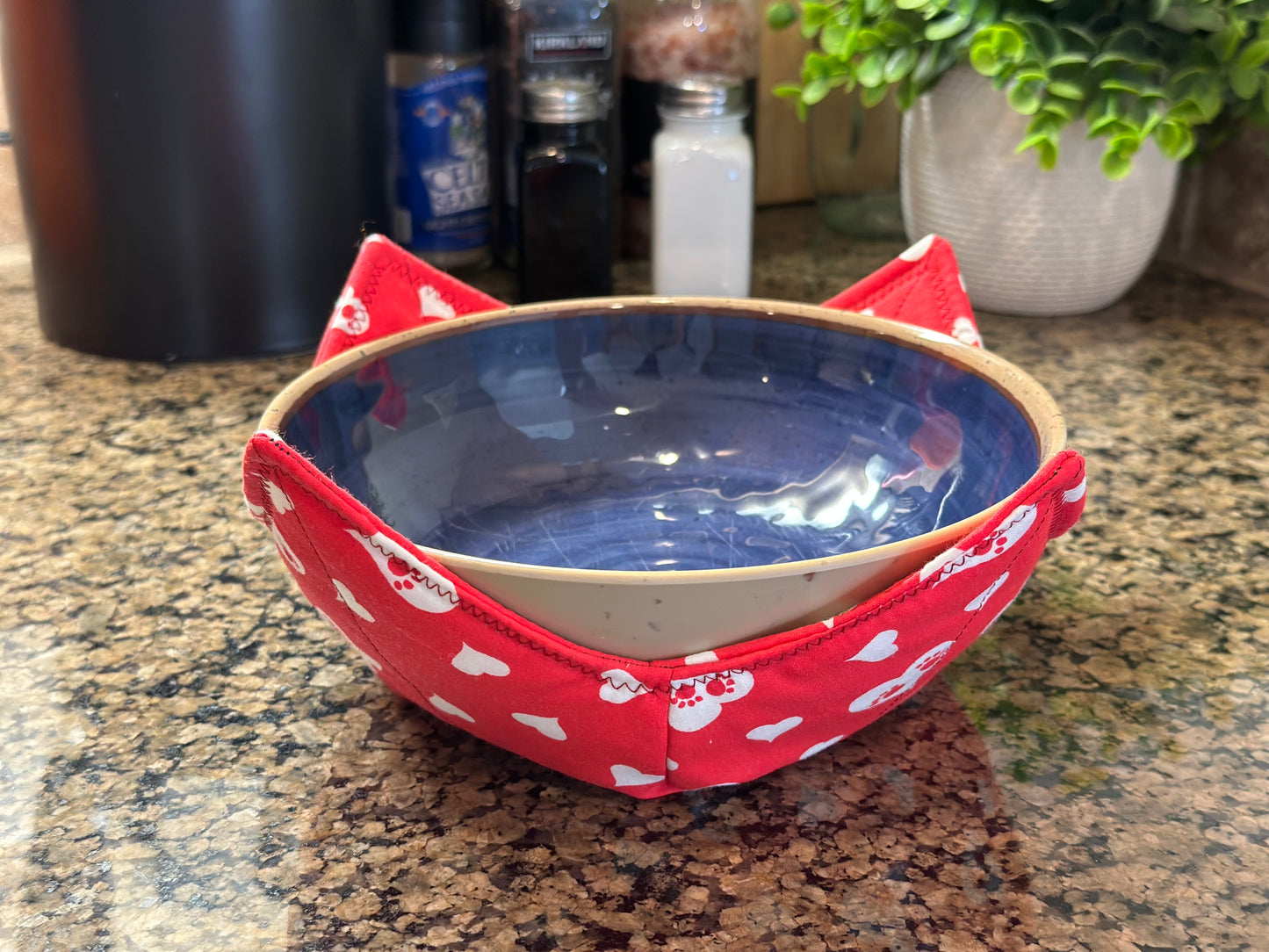 Dog Paws + Hearts Microwave Bowl Cozy