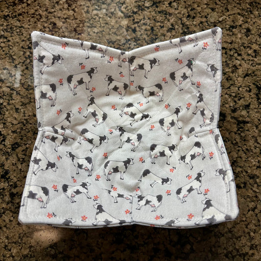 Cows and Flowers Microwave Bowl Cozy