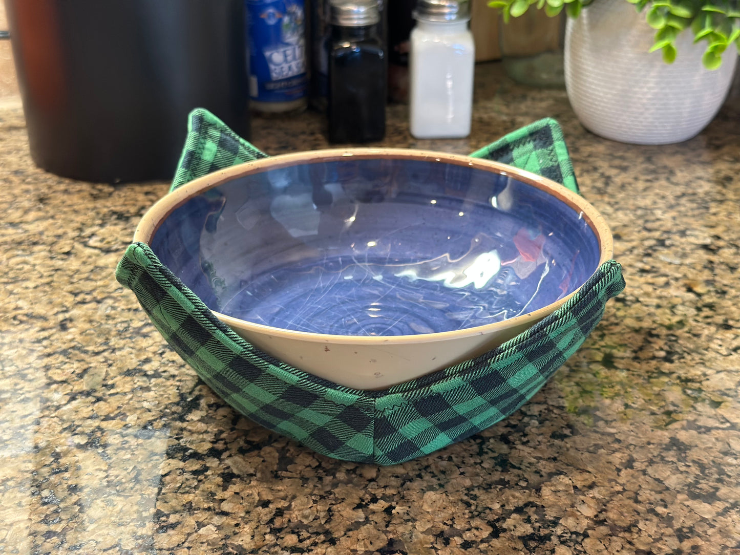 Green + Black Buffalo Plaid Microwave Bowl Cozy