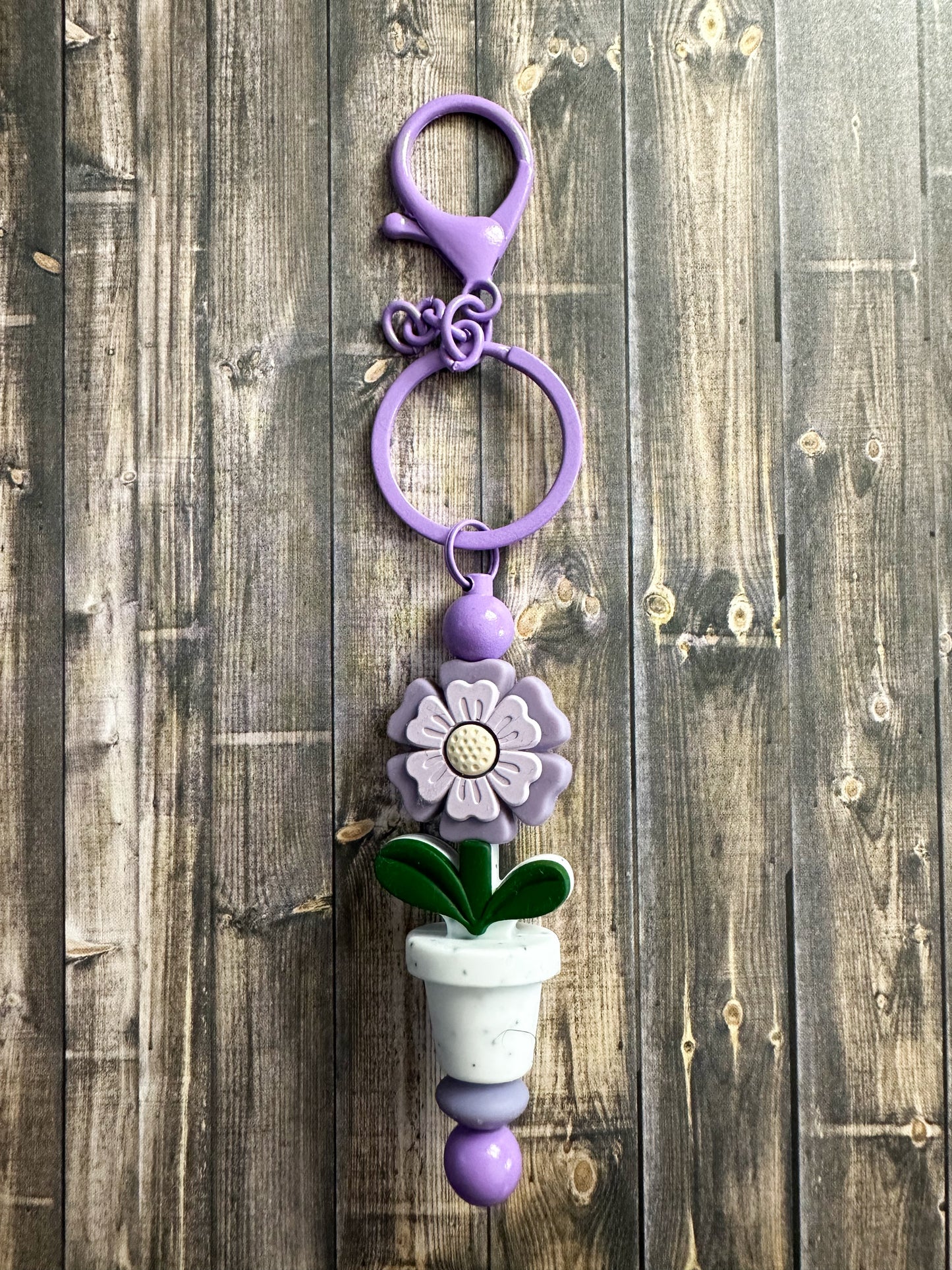 Dusty Lavender Happy Flower Keychain