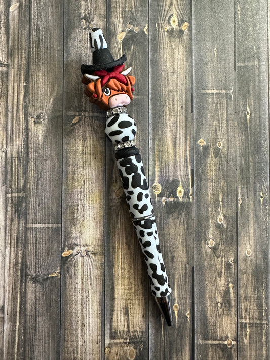 Red Highland Cow (Black Cow) Pen